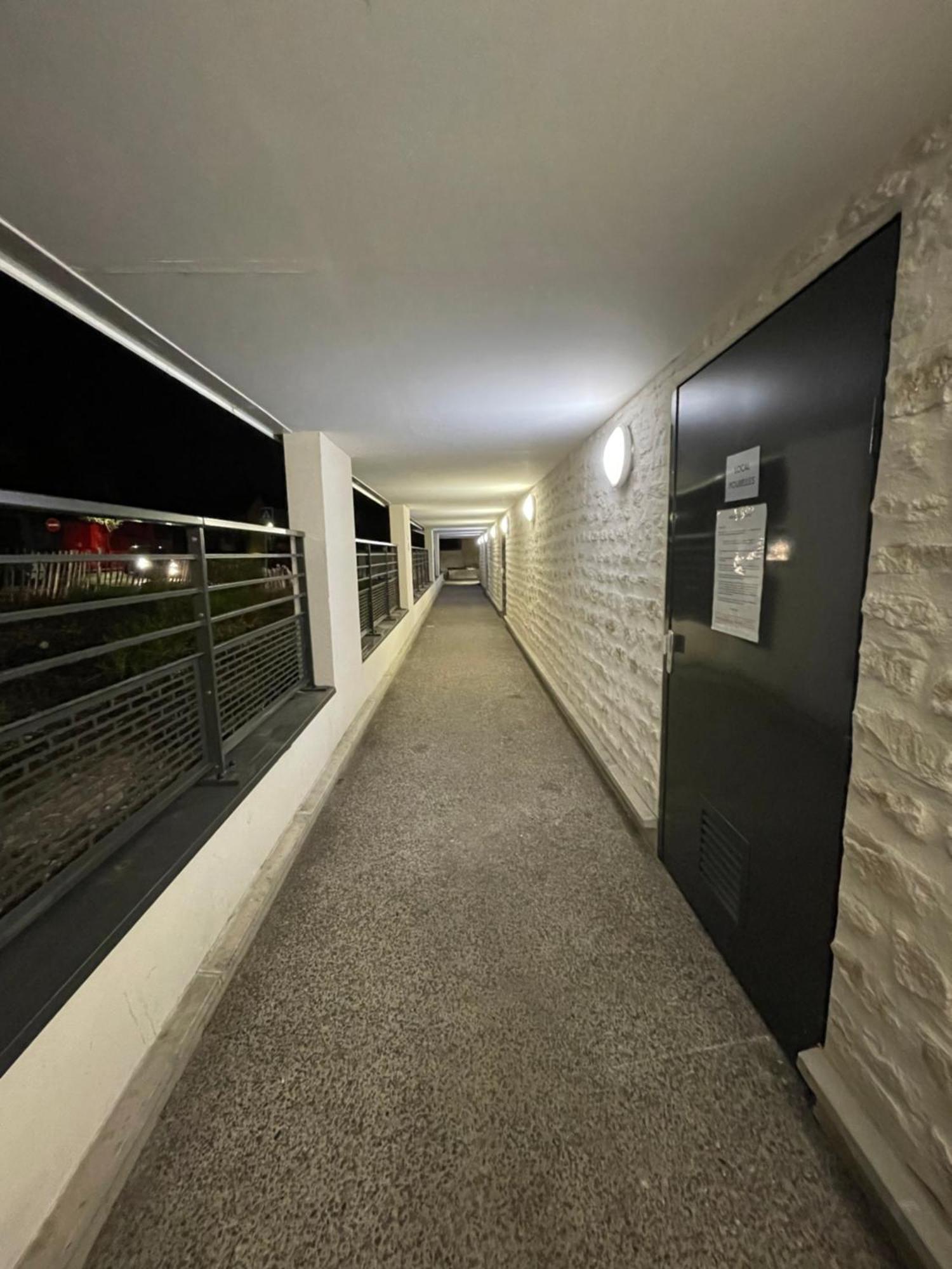 Appartement Lahcen Thorigny-sur-Marne Екстер'єр фото
