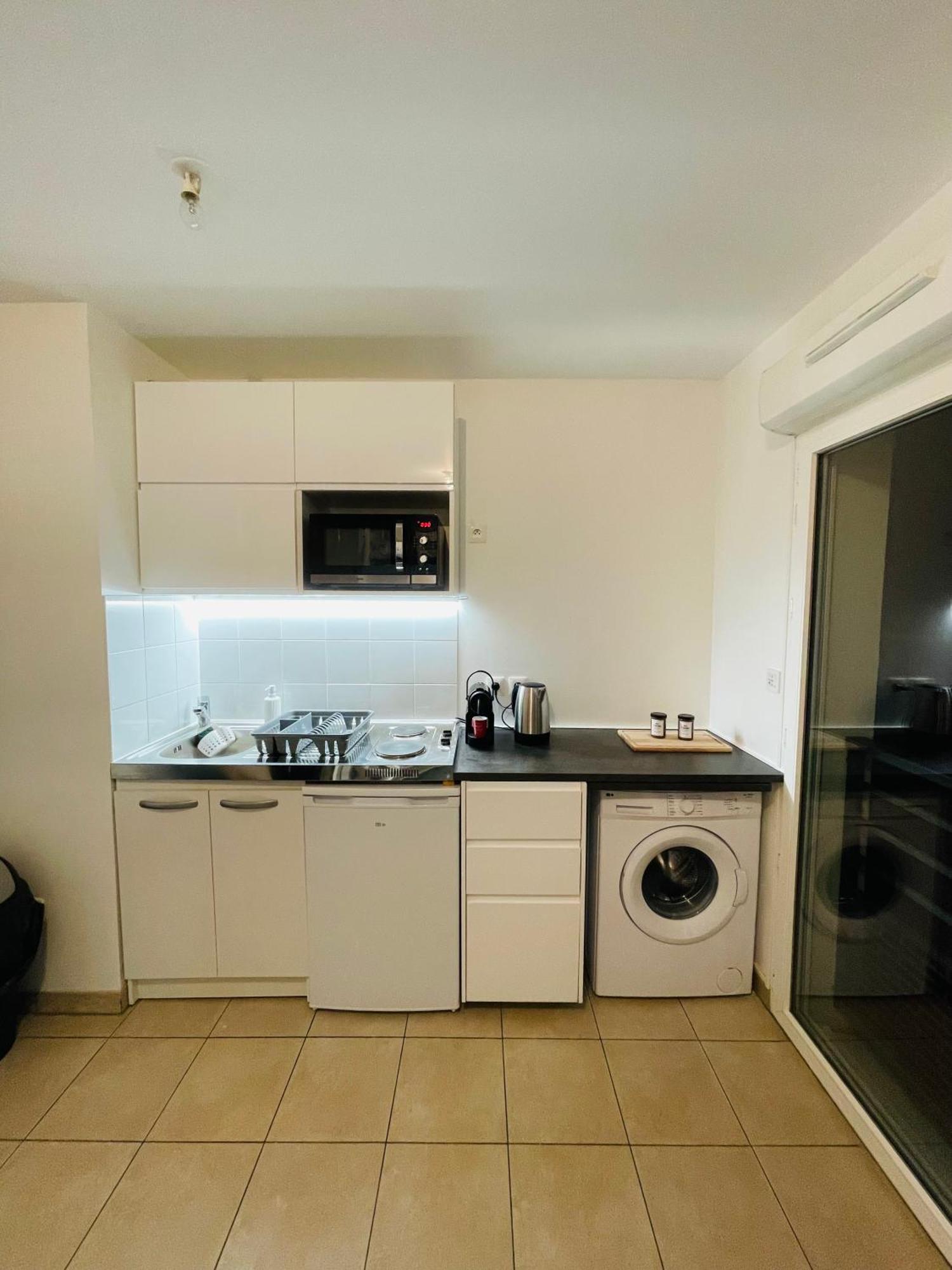 Appartement Lahcen Thorigny-sur-Marne Екстер'єр фото