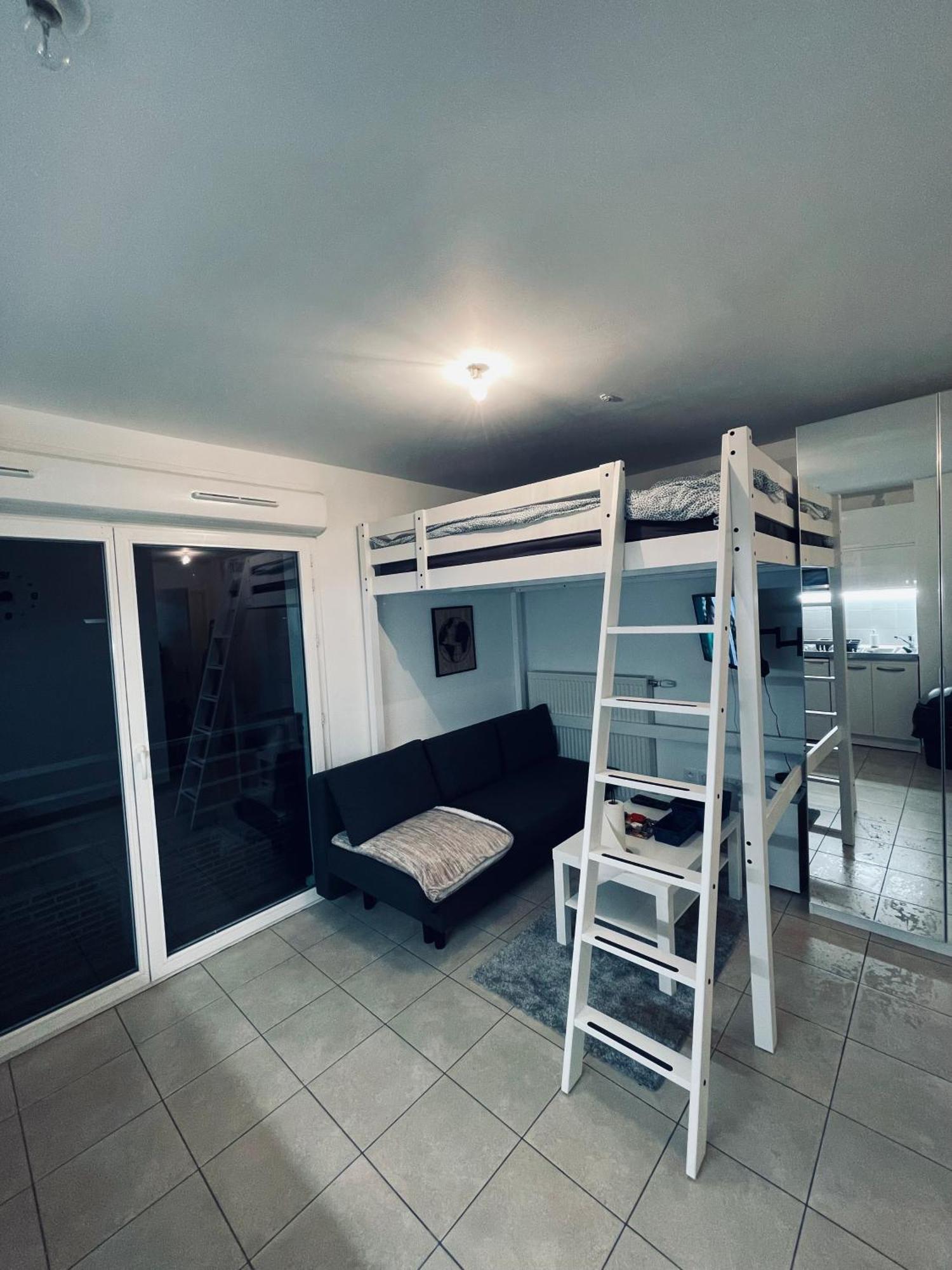 Appartement Lahcen Thorigny-sur-Marne Екстер'єр фото